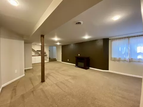 235 E Summit St, Macomb, IL 61455 photo 23