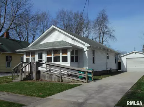 616 N Edwards St, Macomb, IL 61455 photo 9