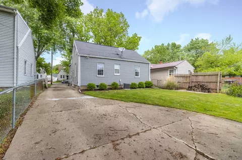 326 Elmhurst Ave, Peoria, IL 61603 photo 34