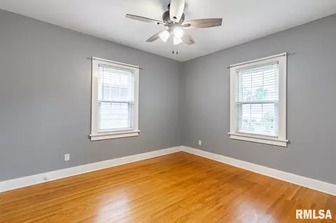 326 Elmhurst Ave, Peoria, IL 61603 photo 21
