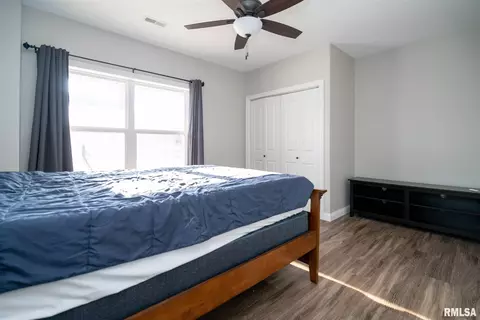 303 Elgin Ave, Washington, IL 61571 photo 40