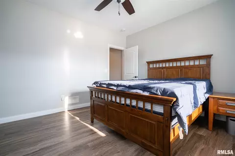 303 Elgin Ave, Washington, IL 61571 photo 38
