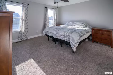 303 Elgin Ave, Washington, IL 61571 photo 15