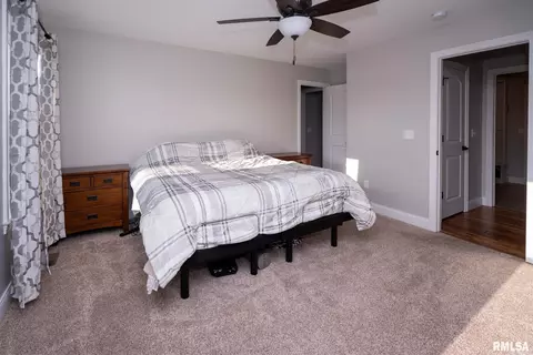 303 Elgin Ave, Washington, IL 61571 photo 16