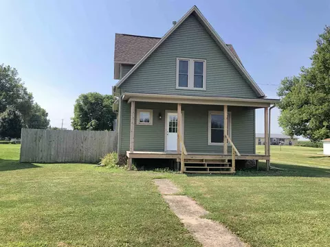 855 Carter St, Fairview, IL 61432 photo 1