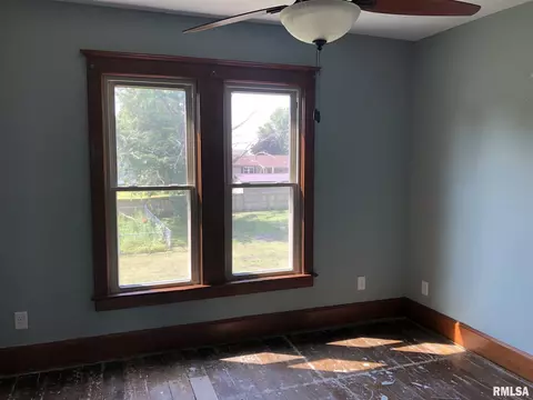 855 Carter St, Fairview, IL 61432 photo 14