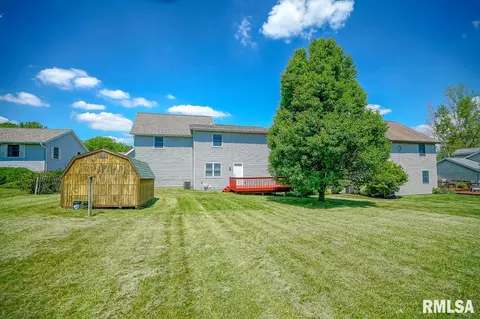 1907 Century Dr, Eureka, IL 61530 photo 42