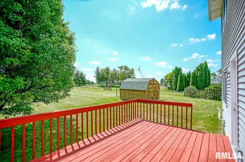 1907 Century Dr, Eureka, IL 61530 photo 39