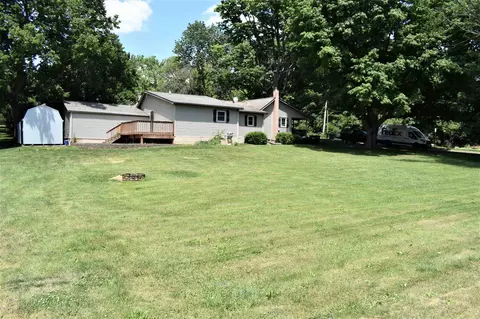 204 N Shaft St, Eureka, IL 61530 photo 3