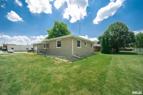 203 W 5th St, Minonk, IL 61760 photo 32