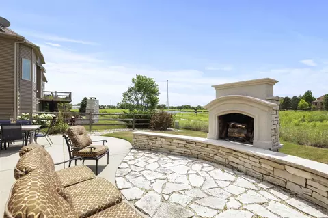 2012 Ebo Ln, Bloomington, IL 61704 photo 5