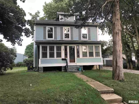 205 N Meek St, Eureka, IL 61530 photo 44