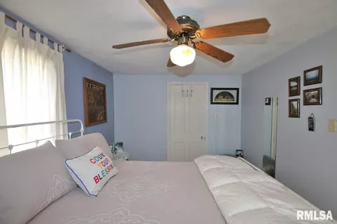 501 S Henry St, Eureka, IL 61530 photo 24