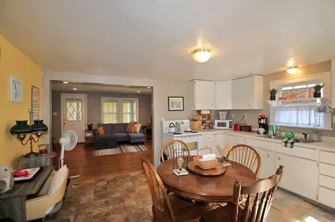 501 S Henry St, Eureka, IL 61530 photo 19