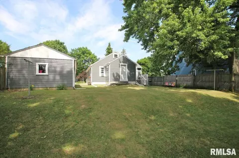 501 S Henry St, Eureka, IL 61530 photo 41