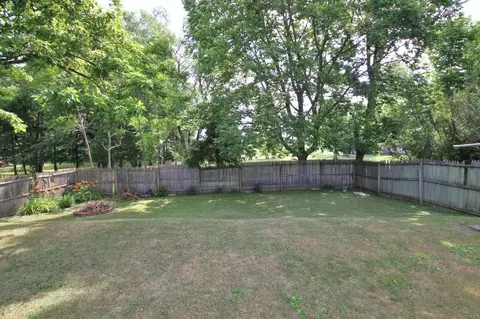 501 S Henry St, Eureka, IL 61530 photo 48