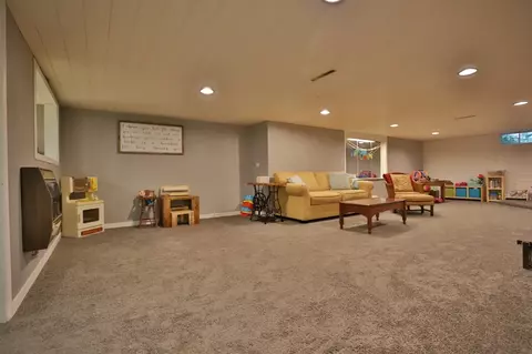 304 W Crow St, Eureka, IL 61530 photo 24