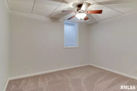 205 E Garfield St, Minier, IL 61759 photo 28