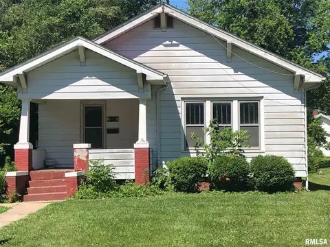 428 N 2nd St, Canton, IL 61520 photo 1