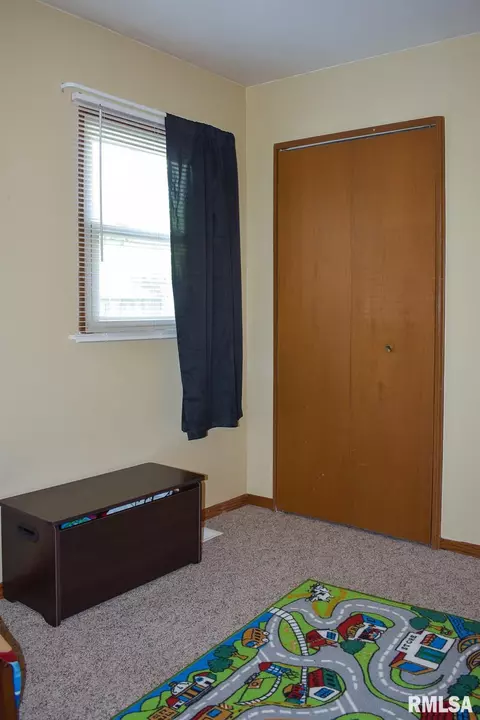 2209 Easter Ave, Pekin, IL 61554 photo 25