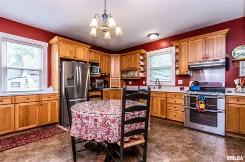 812 3rd St, Henry, IL 61537 photo 17