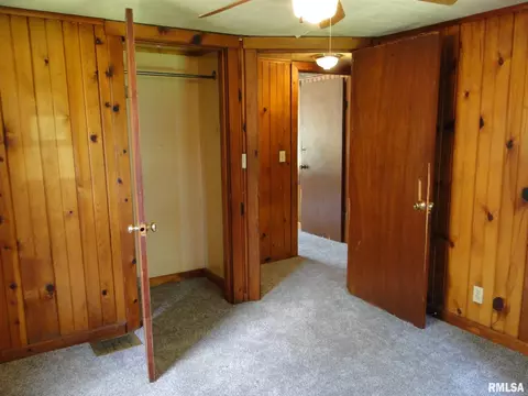 427 S Johnson St, Macomb, IL 61455 photo 19