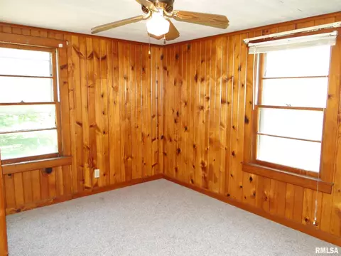 427 S Johnson St, Macomb, IL 61455 photo 18