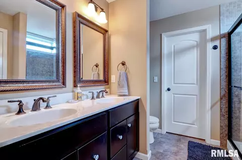 1253 E Monroe St, Morton, IL 61550 photo 30