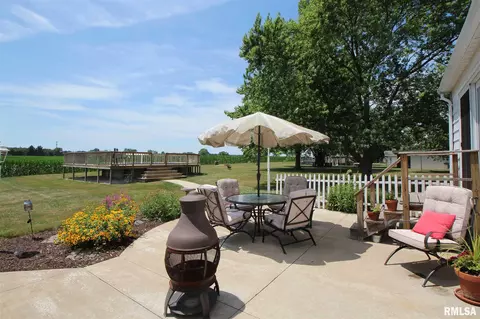 307 E 10th St, Glasford, IL 61533 photo 33