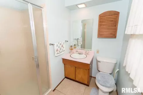 107 S Liberty St, Eureka, IL 61530 photo 15