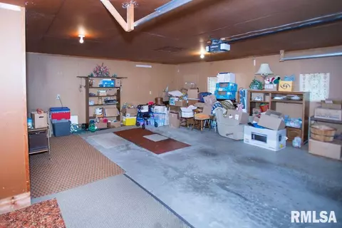 107 S Liberty St, Eureka, IL 61530 photo 10