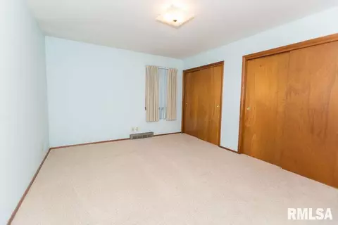 107 S Liberty St, Eureka, IL 61530 photo 14