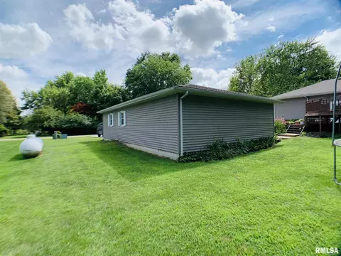 29 Prairie Rd, Macomb, IL 61455 photo 7