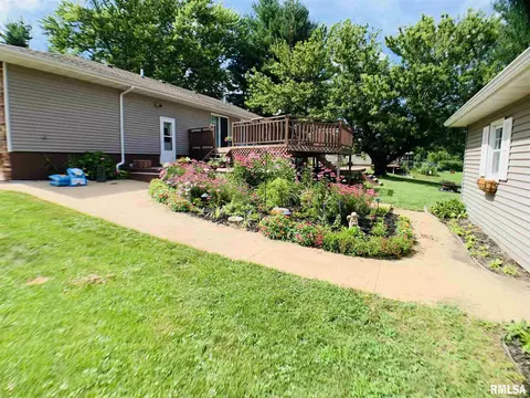 29 Prairie Rd, Macomb, IL 61455 photo 9