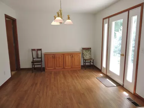 219 Scotch Pine Dr, Macomb, IL 61455 photo 14