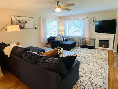 1362 Parkview Dr, Macomb, IL 61455 photo 9