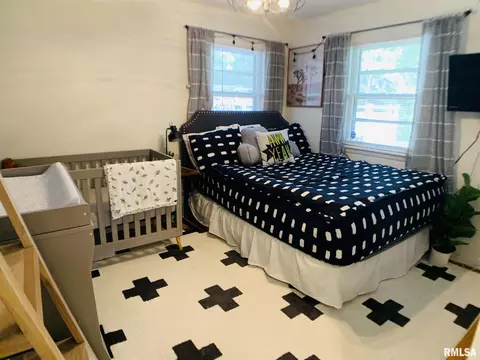 1362 Parkview Dr, Macomb, IL 61455 photo 20
