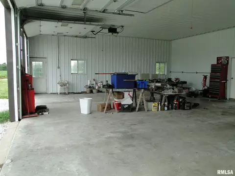 17360 N 800th Rd, Macomb, IL 61455 photo 9