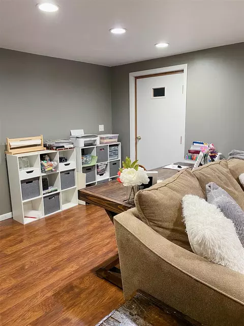 914 Jamie Ln, Macomb, IL 61455 photo 14