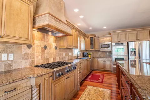 2241 W Augusta Dr, Dunlap, IL 61525 photo 9