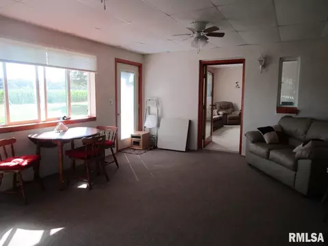 27743 E Il Hwy 9 Hwy, Canton, IL 61520 photo 15