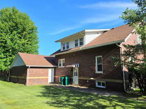 1104 E Calhoun St, Macomb, IL 61455 photo 11