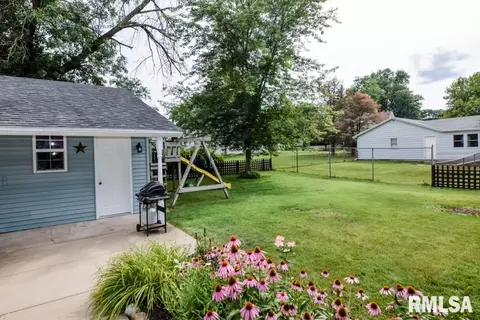 106 W Pine St, Dunlap, IL 61525 photo 25