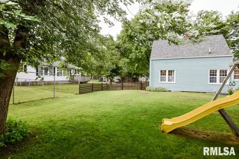 106 W Pine St, Dunlap, IL 61525 photo 26