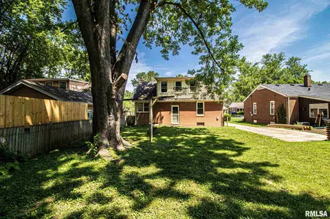 814 E Willcox Ave, Peoria, IL 61603 photo 29
