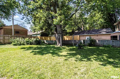 814 E Willcox Ave, Peoria, IL 61603 photo 31