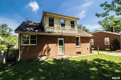 814 E Willcox Ave, Peoria, IL 61603 photo 28