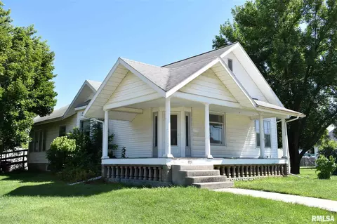 903 E Broadway, Astoria, IL 61501 photo 35