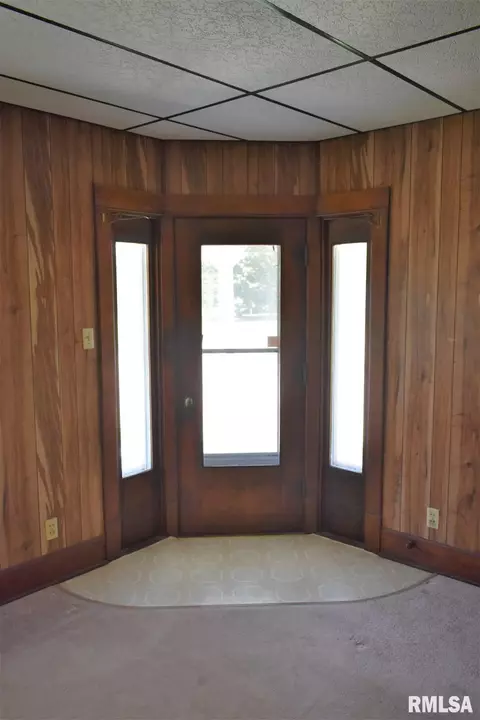 903 E Broadway, Astoria, IL 61501 photo 18