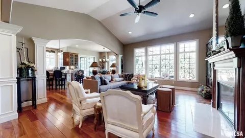 6219 W Creekside Dr, Edwards, IL 61528 photo 9